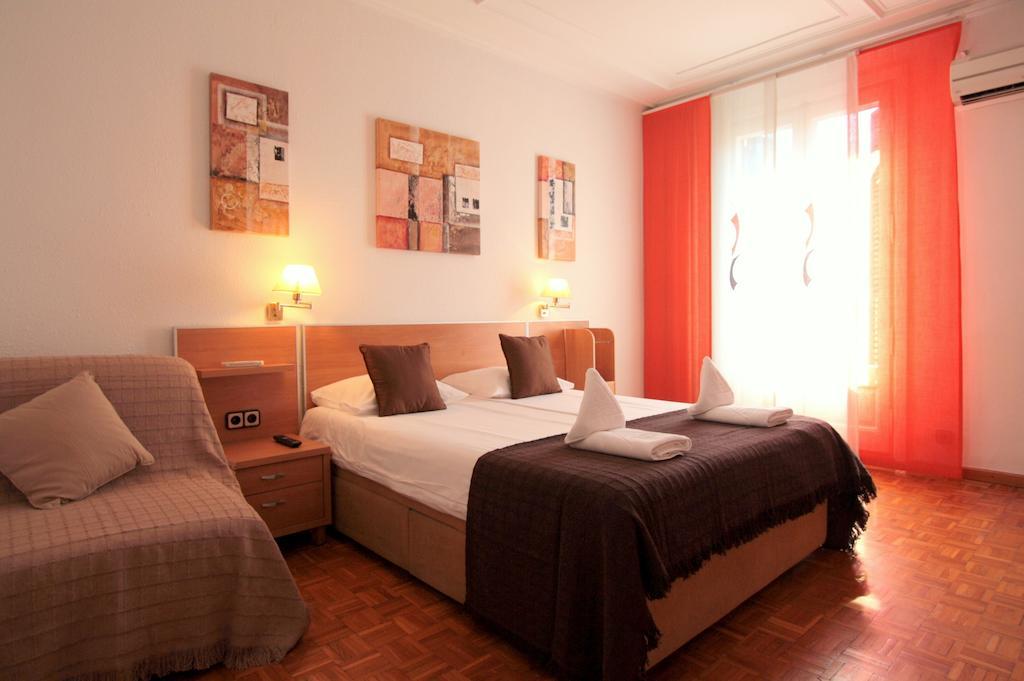 Diagonal Residence Apartments Барселона Номер фото